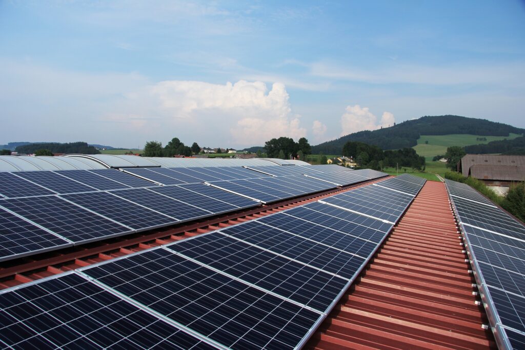 solar energy ge6eedd80b 1920 1 1024x683 - SOLARZENTRUM NECKAR-ALB: Wie Unternehmen von staatlichen Förderprogrammen für Photovoltaik profitieren können